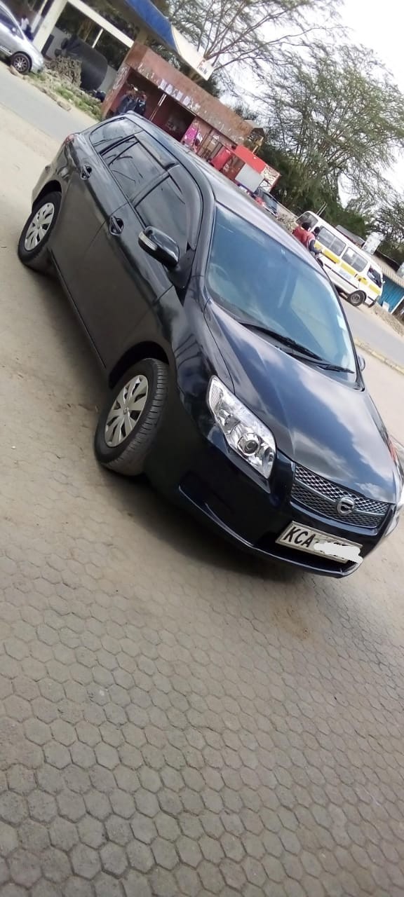 toyota-fielder