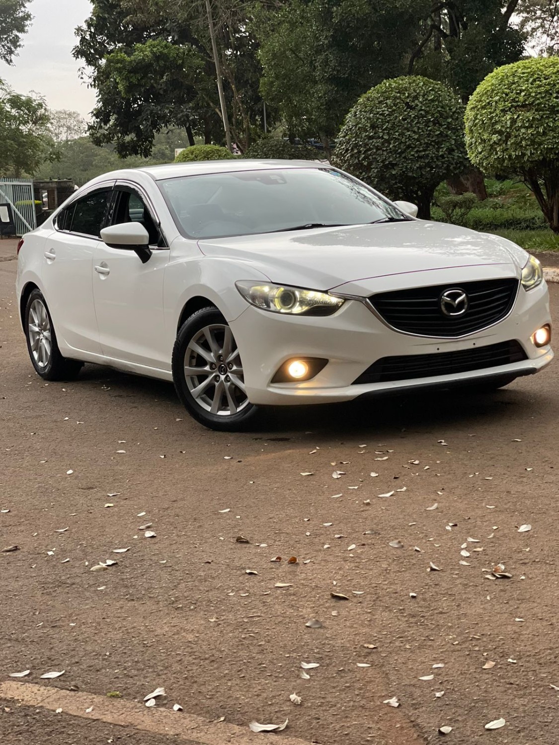 mazda-atenza