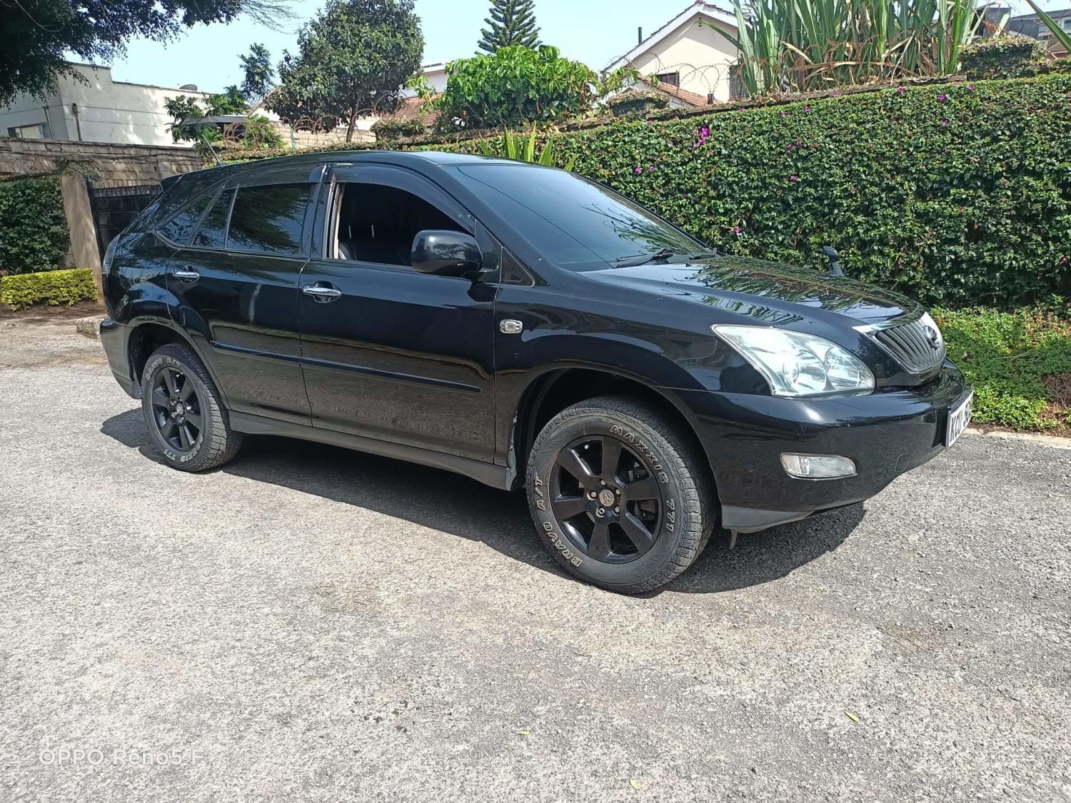 toyota-harrier