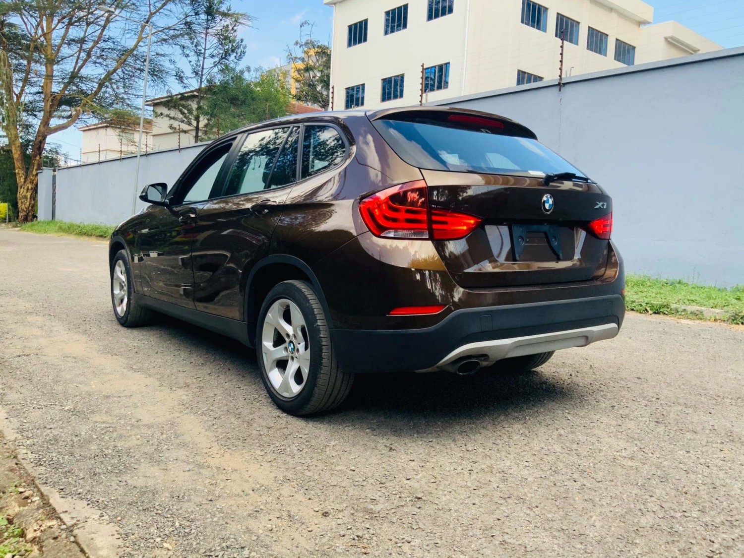 bmw-x1