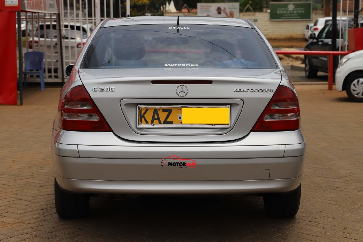 mercedez-benz-c200