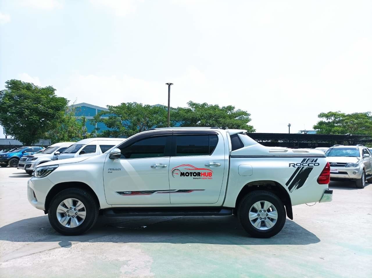 toyota-hilux