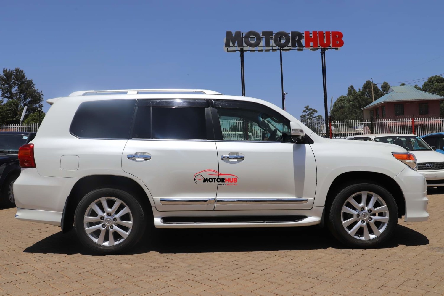 toyota-land-cruiser-v8-zx
