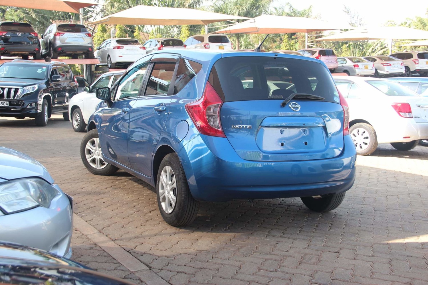 nissan-note