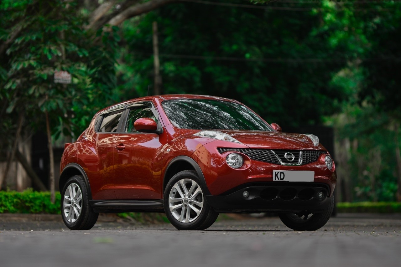 nissan-juke-new-shape-15rx-type-package-kdh-2015-model-1500cc-petrol