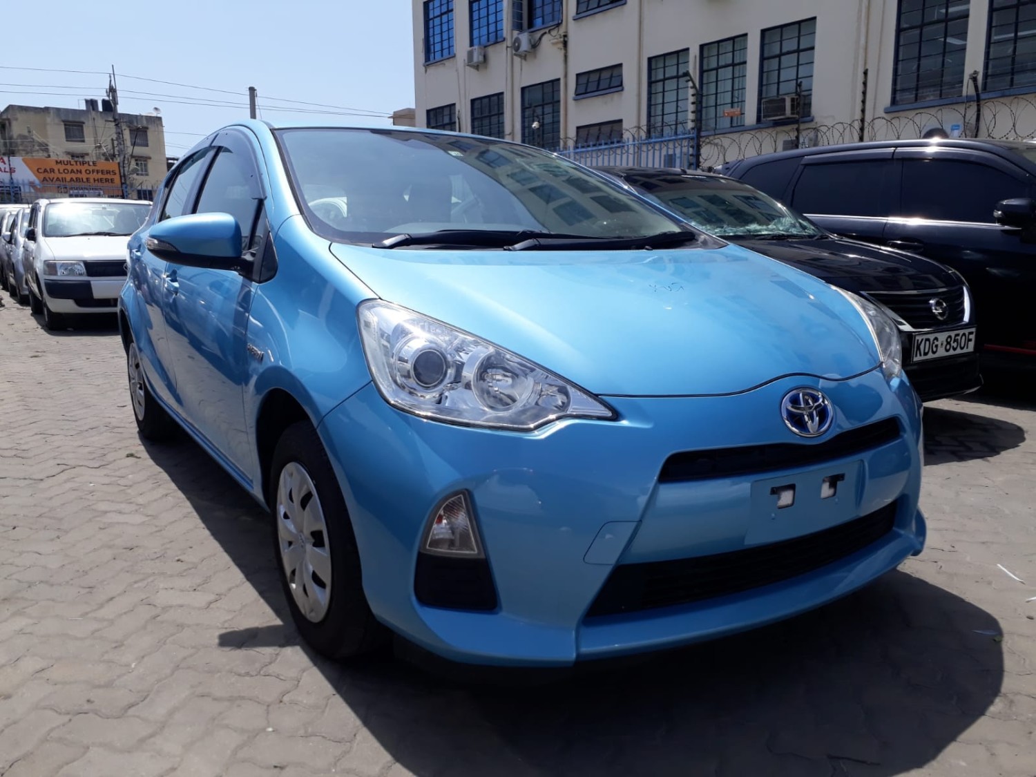 toyota-aqua
