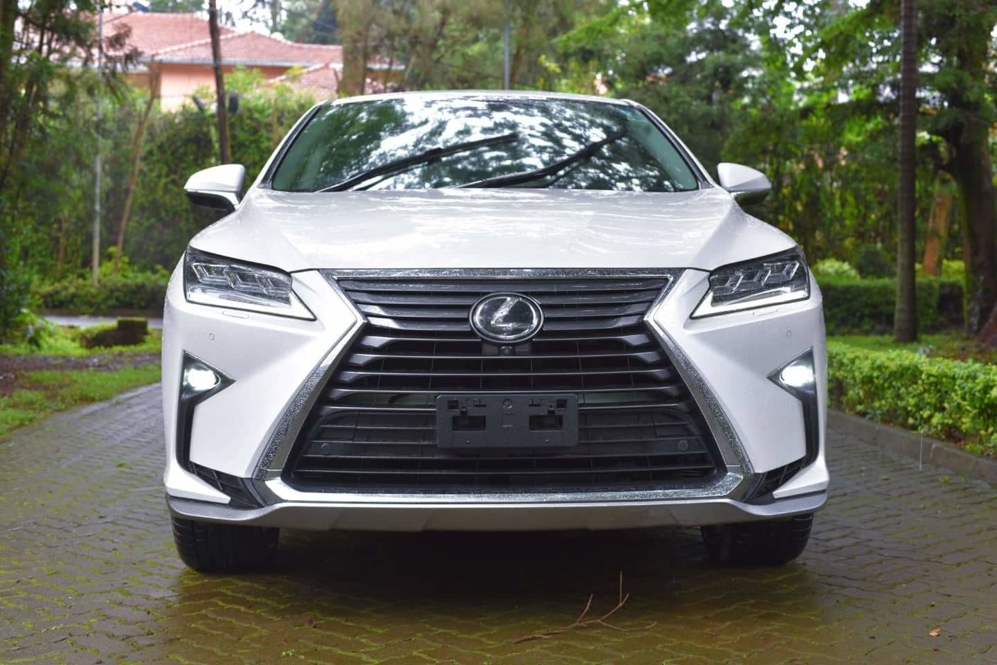 lexus-rx200t