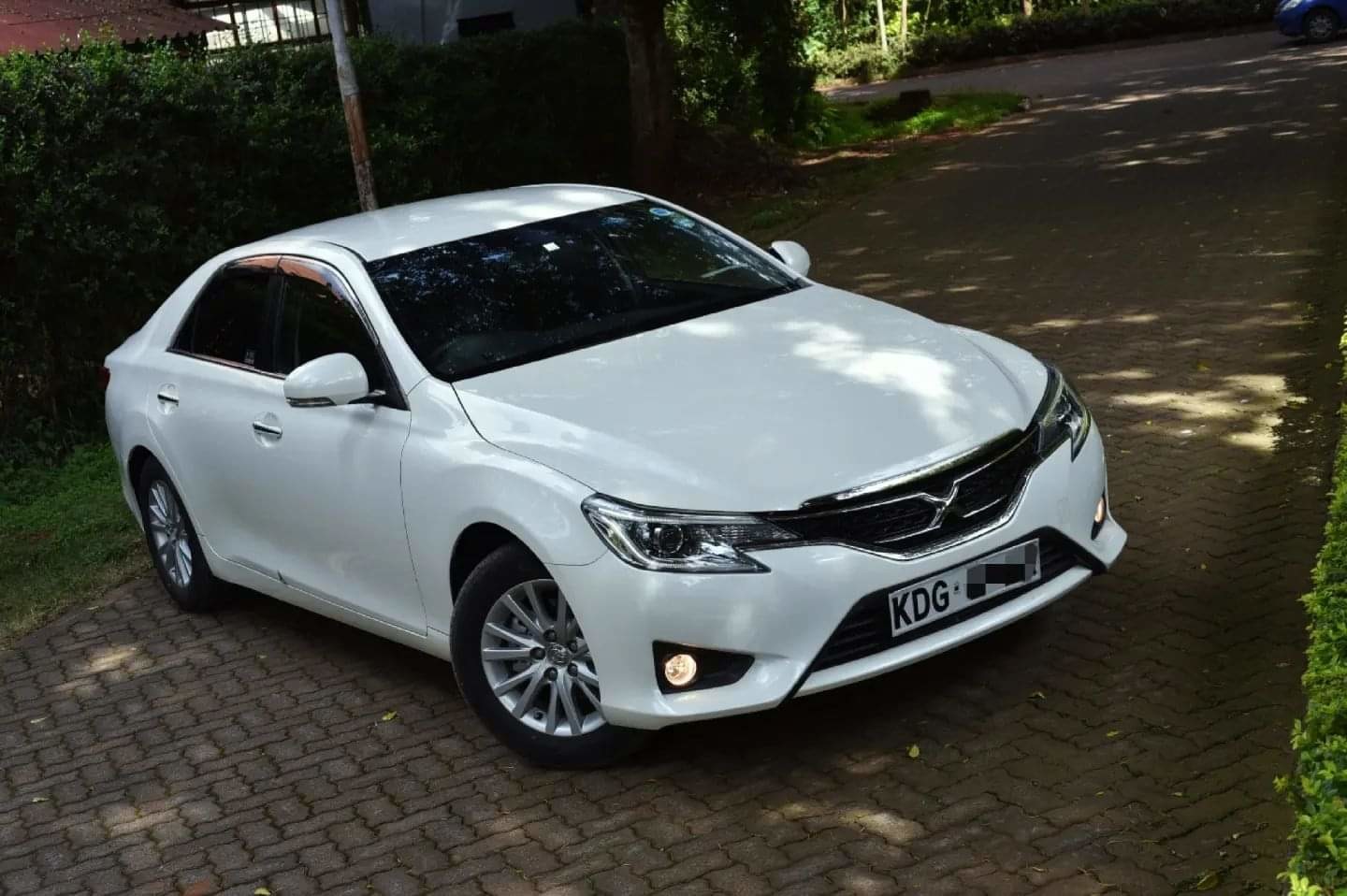 toyota-mark-x
