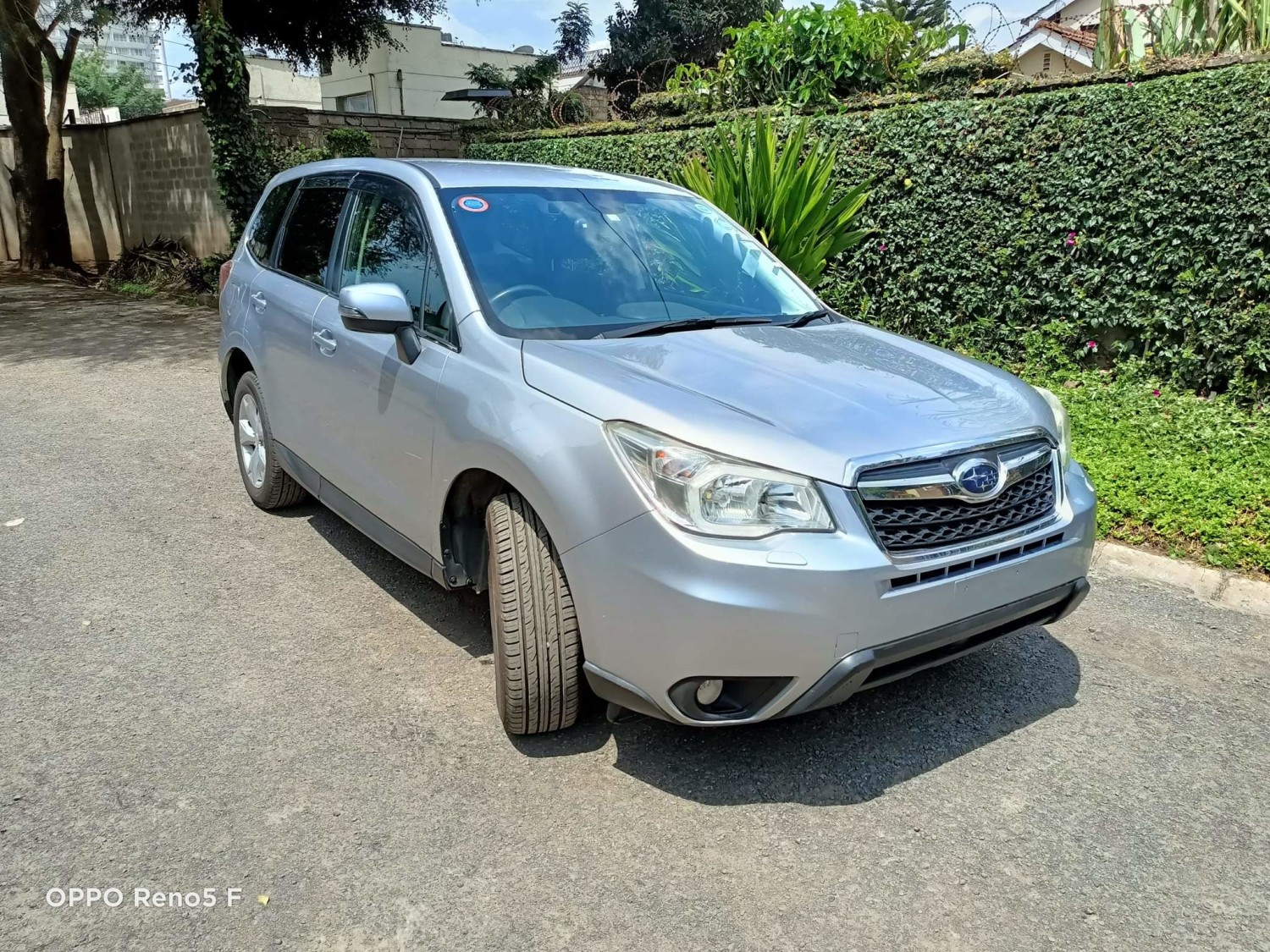 subaru-forester-sj5