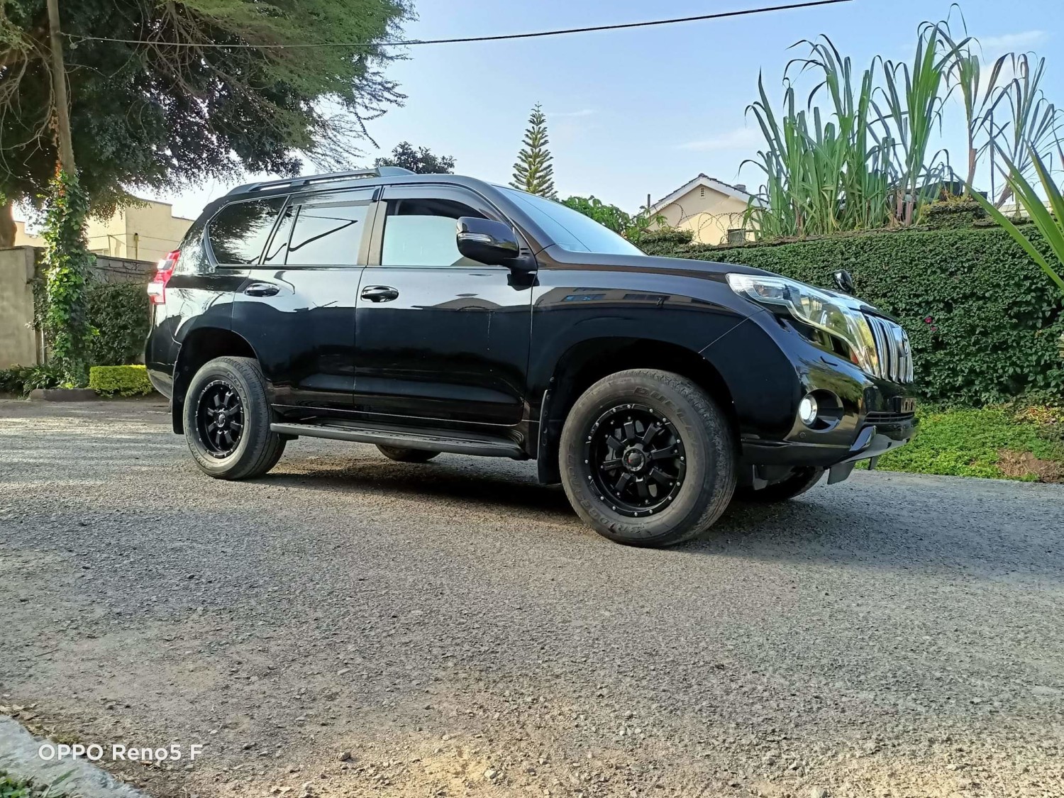 toyota-land-cruiser-tx