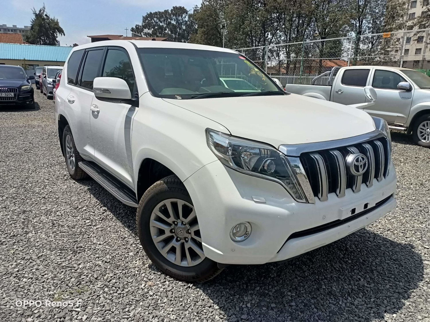 toyota-land-cruiser-prado