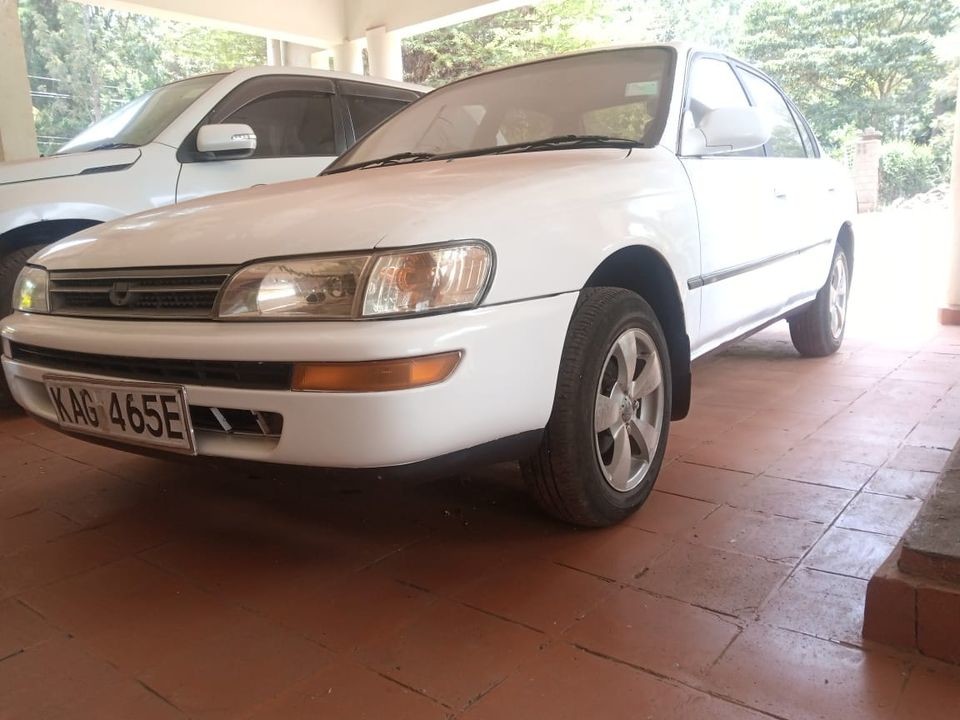 toyota-corolla-100