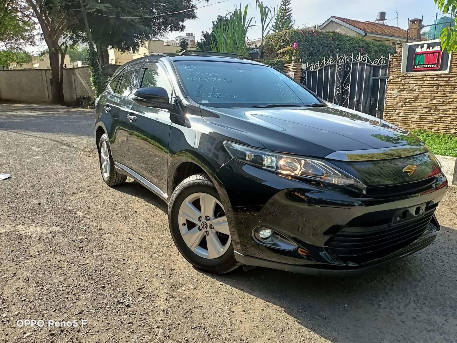 toyota-harrier