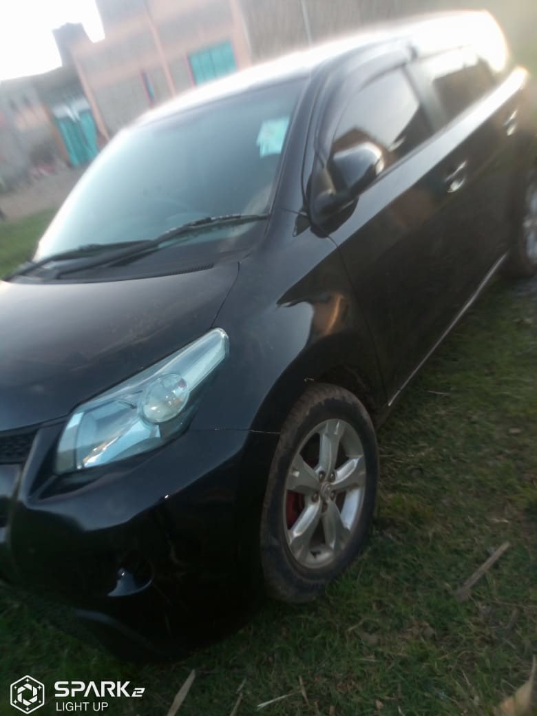 toyota-ist