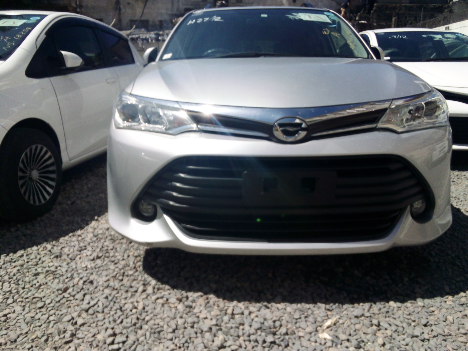 toyota-fielder-2016
