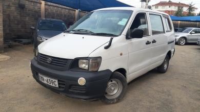 toyota-townace