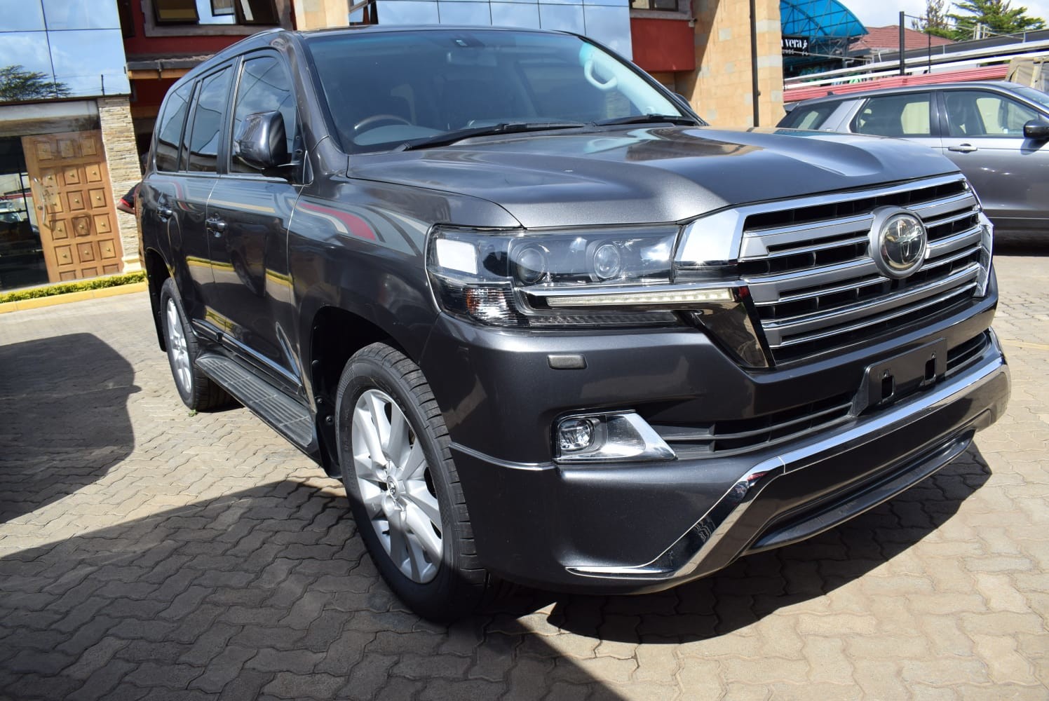 toyota-land-cruiser-vx-sahara