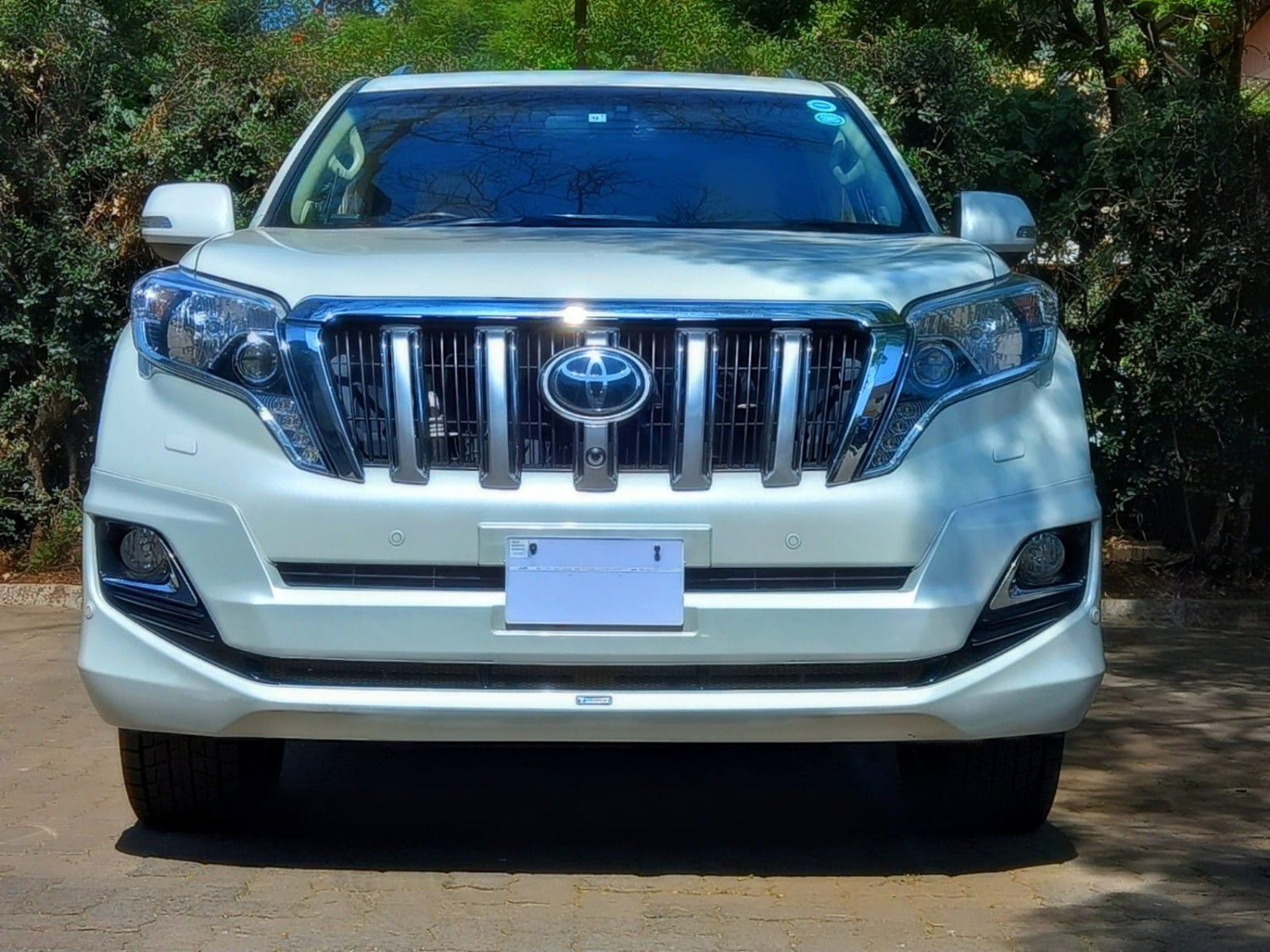 2015-toyota-land-cruiser-prado-tzg-diesel-for-sale