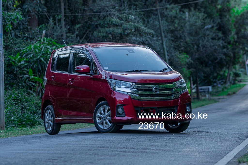nissan-dayz-highway-star-2018-kdw-650cc-petrolwine-red-colour360-cameracollission-control