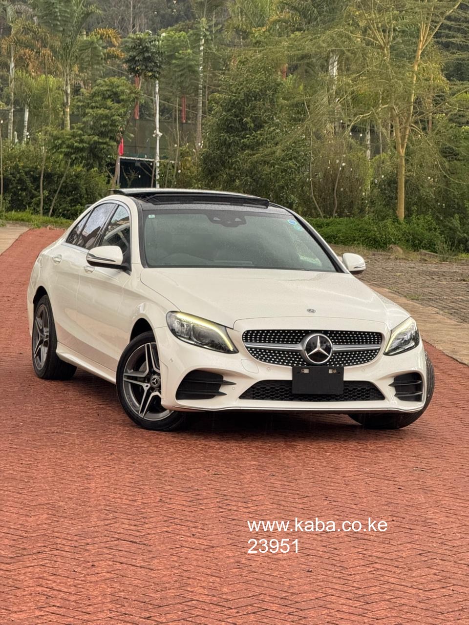 2019-mercedes-c200-4matic-sunroof