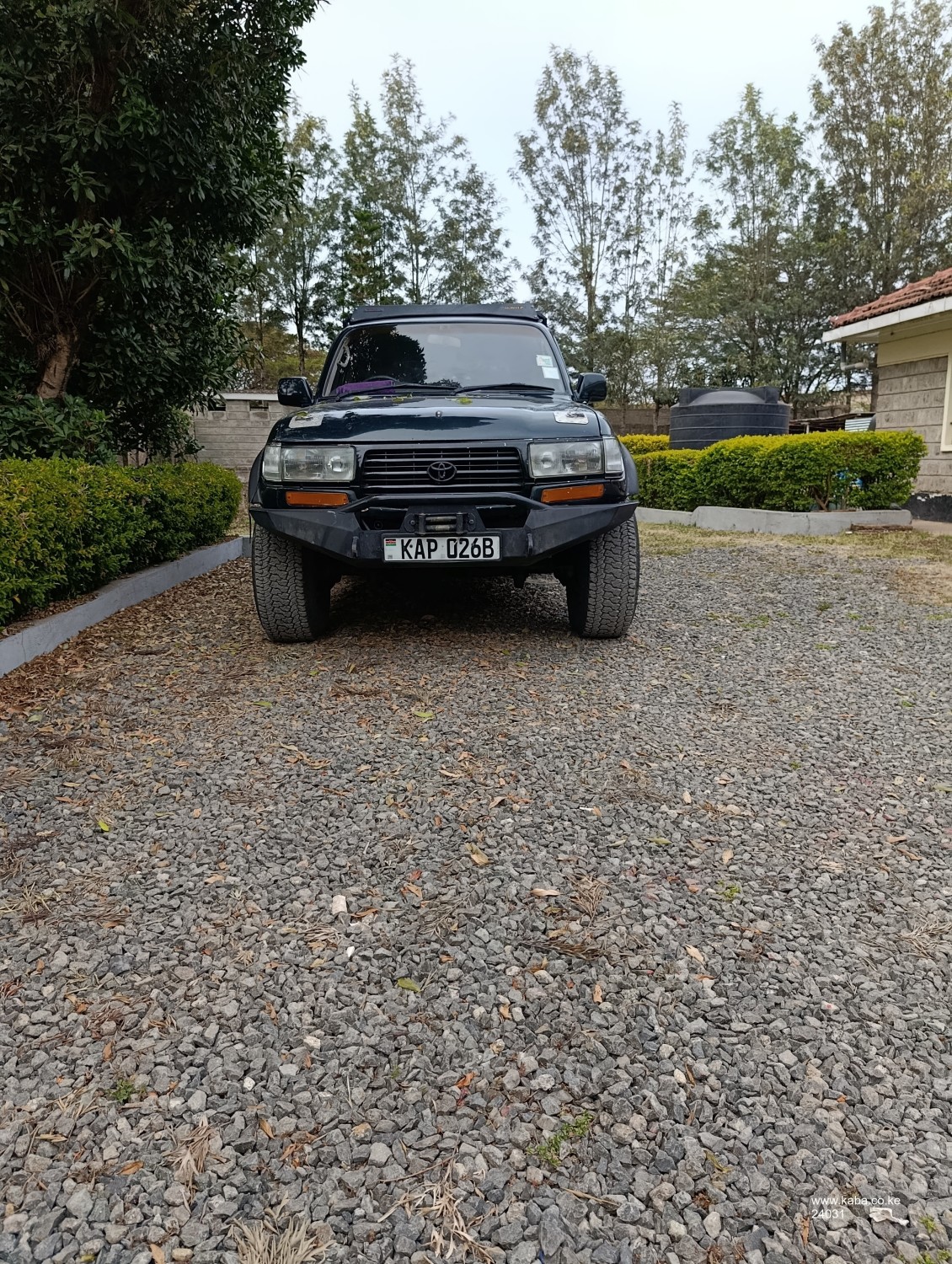 toyota-land-cruiser-80-series